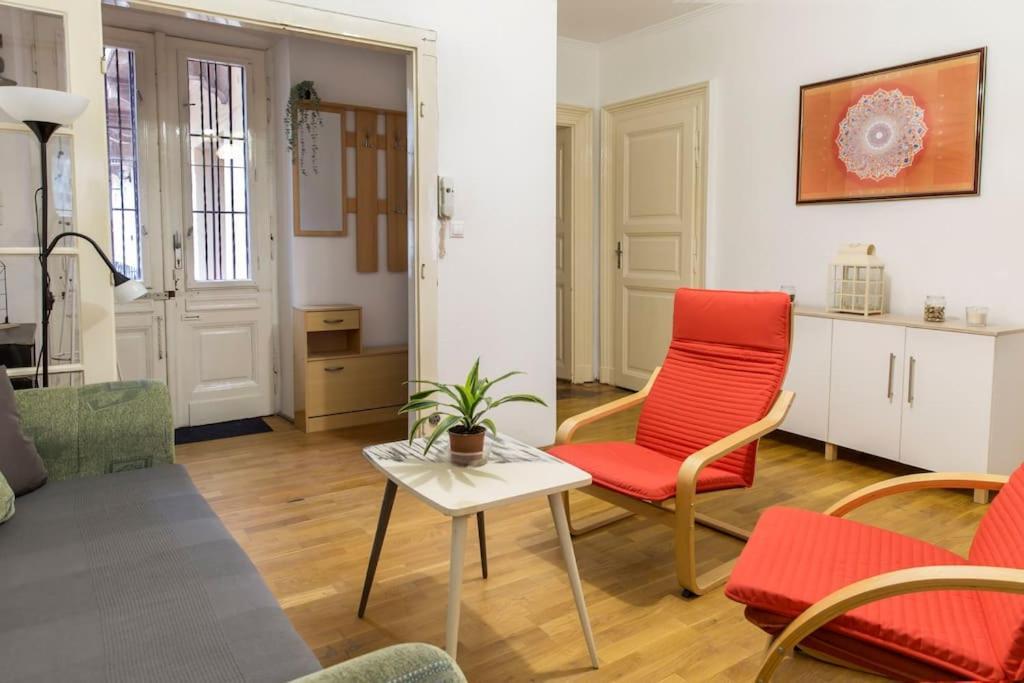 B333 Apartment - In The Heart Of The City Будапеща Екстериор снимка